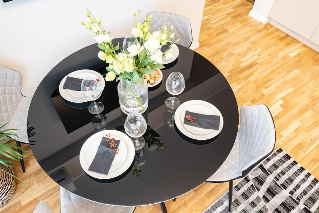 Apartment Sunny 2br Flat - Location - Stunning Views
