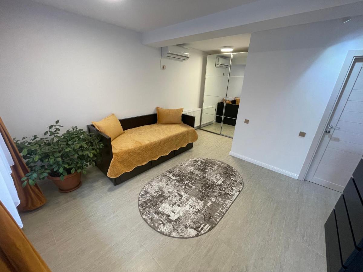 Apusului Apartment *
