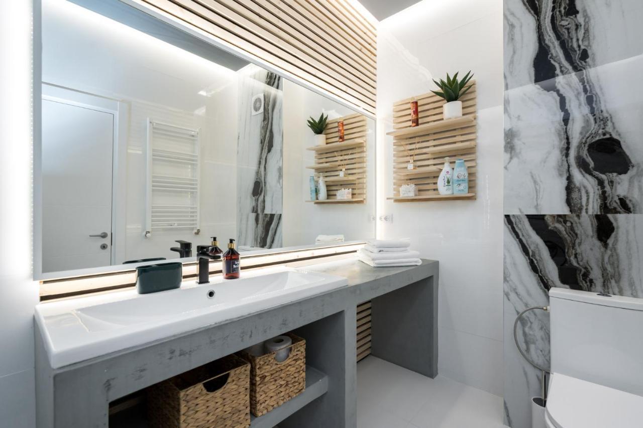 Jungle Escape - Luxe 1-br Haven In * Bucureşti