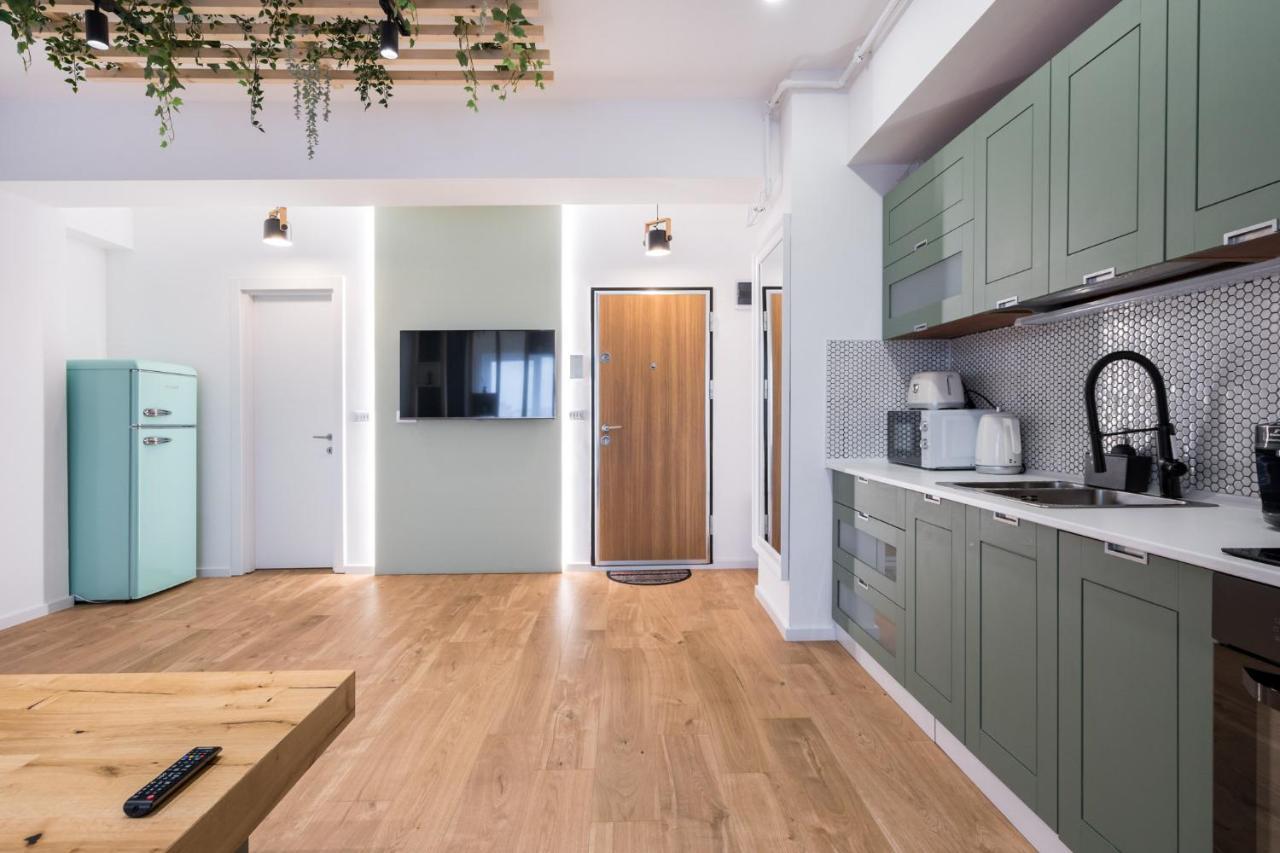 Jungle Escape - Luxe 1-br Haven In Apartament Bucureşti
