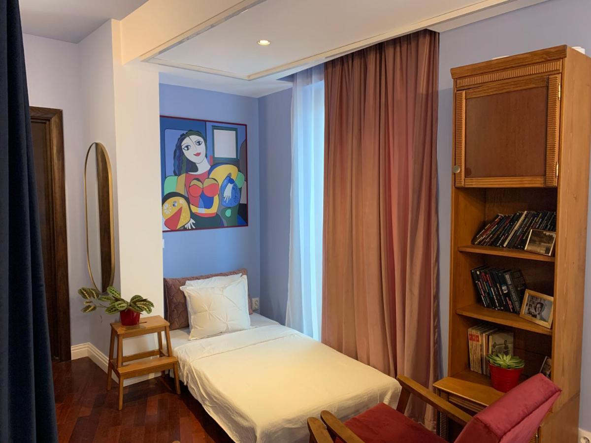 Apartment Downtown Italian Bucharest