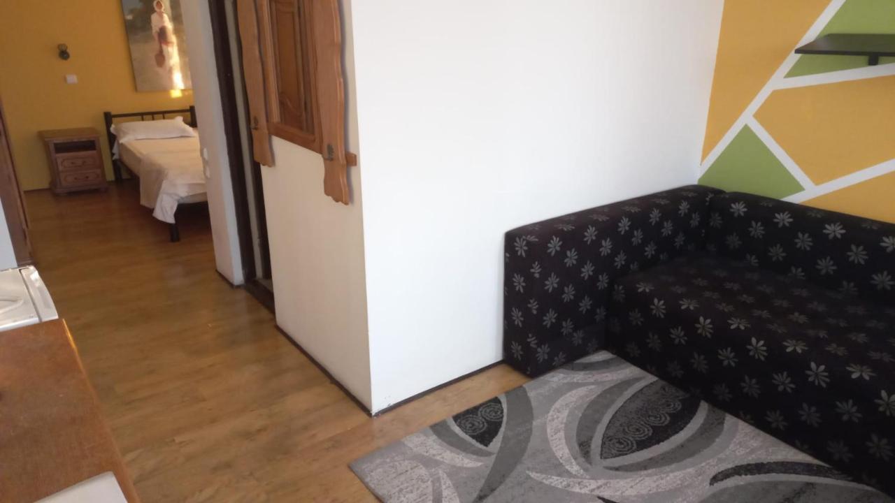 Guest house Aviatorilor Economic Low Cost *