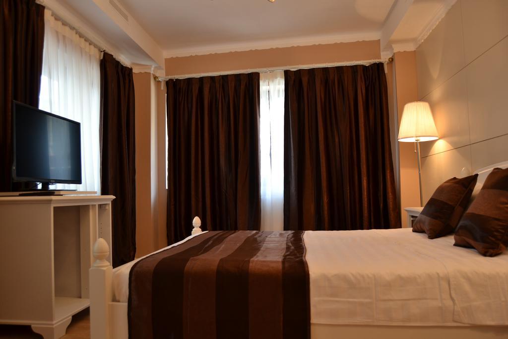 Hotel Old City Nf 4*