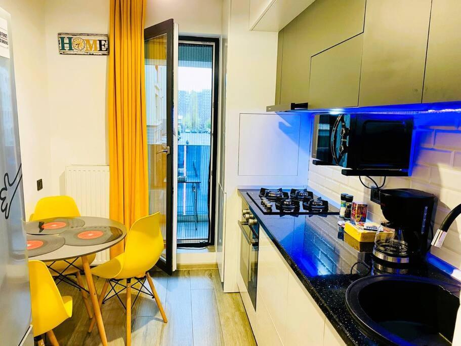 Blue Plaza Studio Apartament Bucureşti