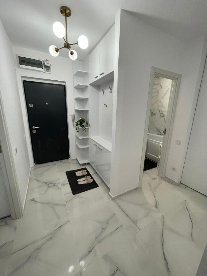 Apartament Garsoniera Spatioasa Mega Mall Bucureşti