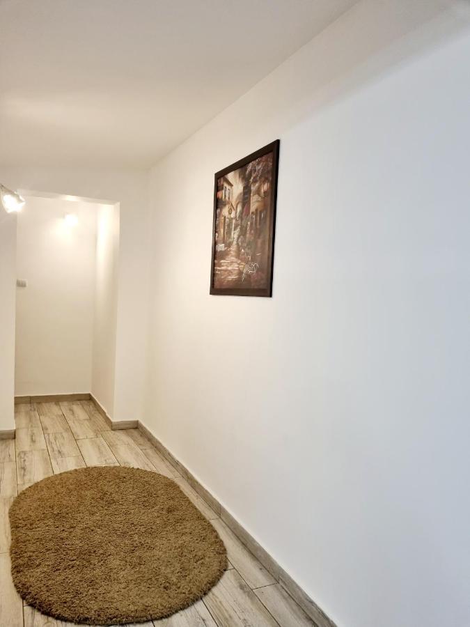 Monument Hostel Bucureşti
