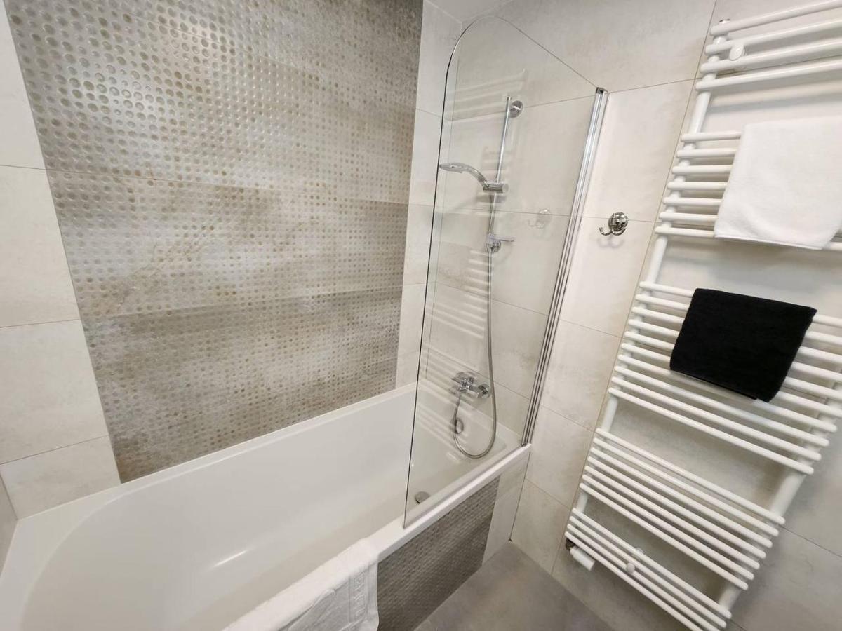 Cloud9 Pipera Best Apartment