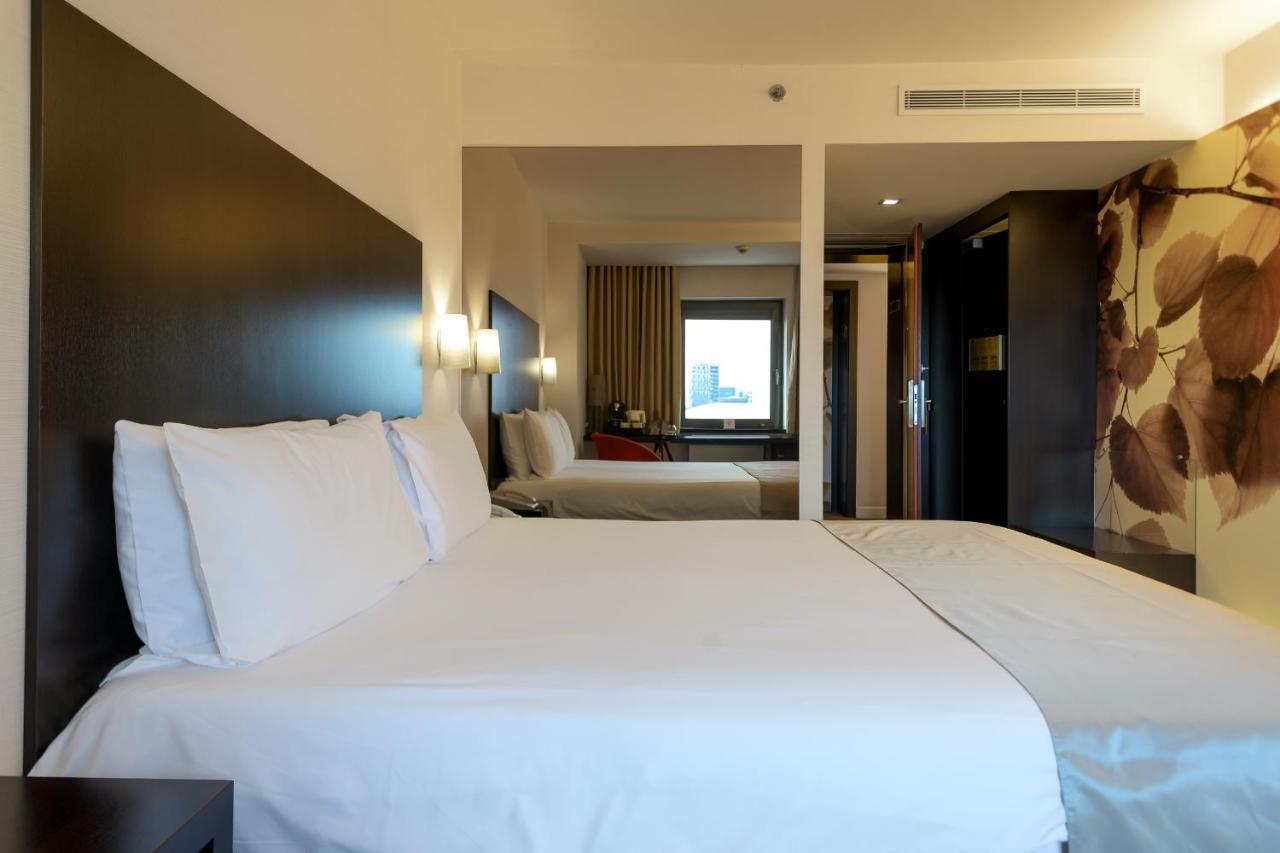 Ramada Plaza By Wyndham Convention Center Hotel