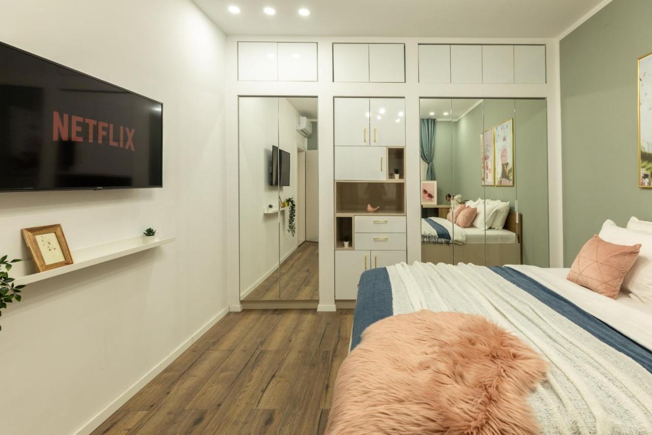 Dream - Prime Location 2br In