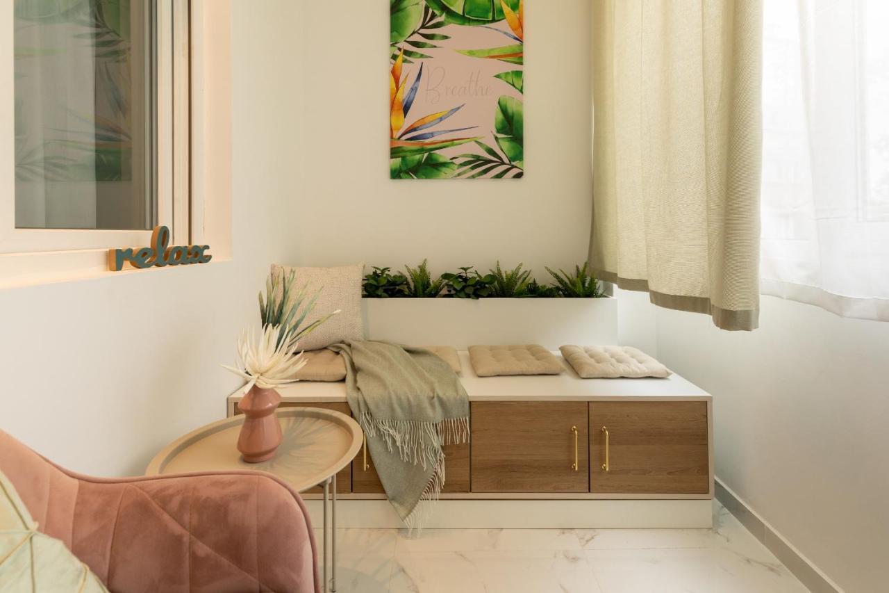 Dream - Prime Location 2br In *