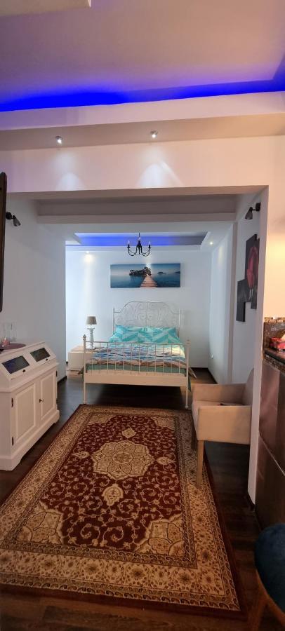 Caesar Old Town Apartment *