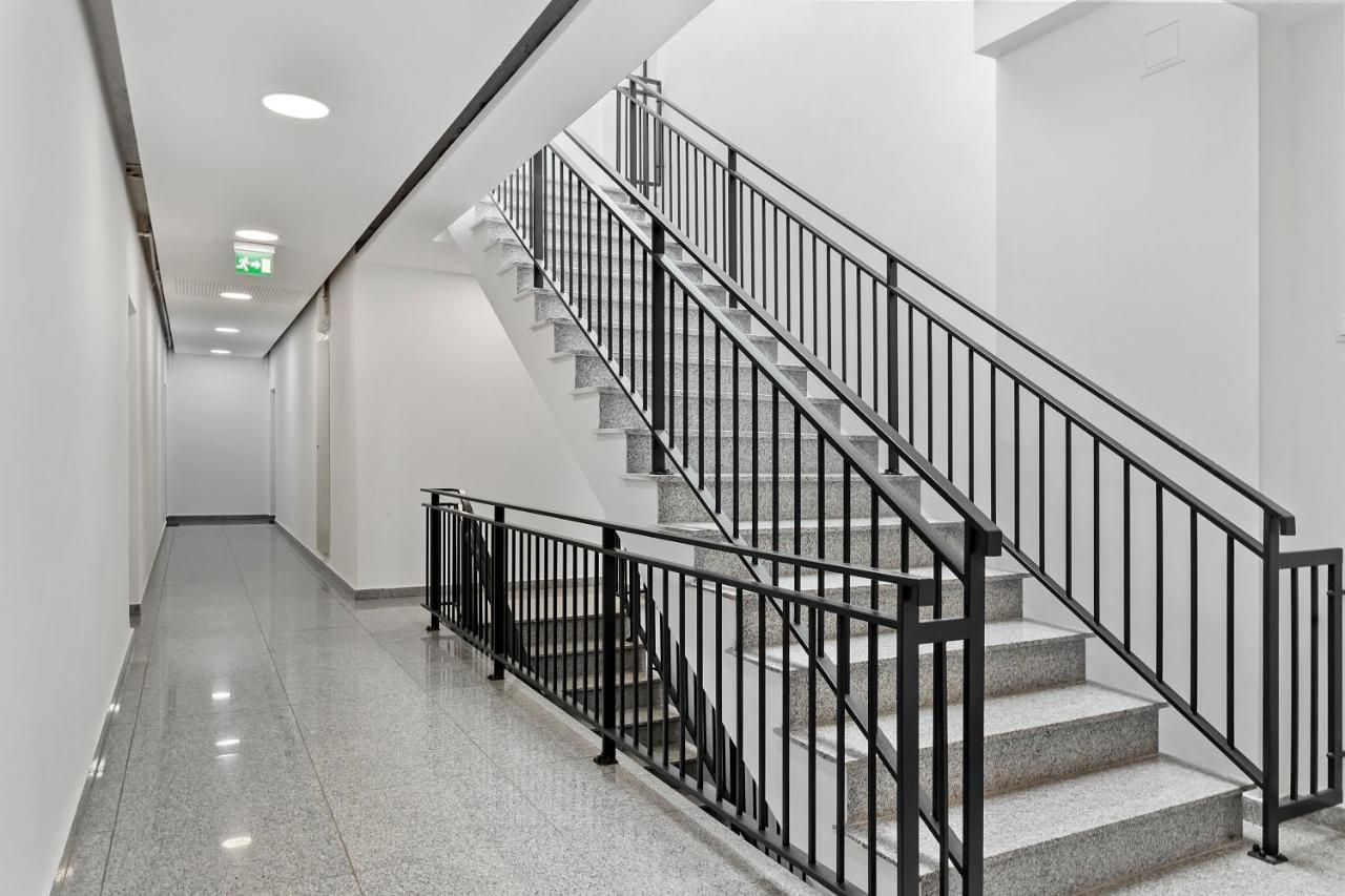 Atria Urban Gateway, 2br + Pool
