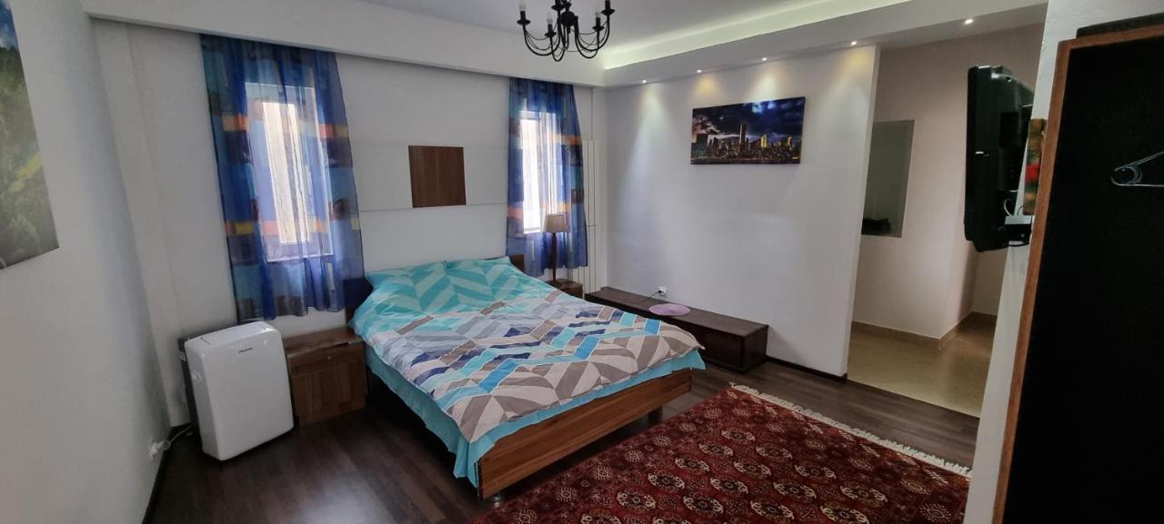 Caesar Old Town Apartment