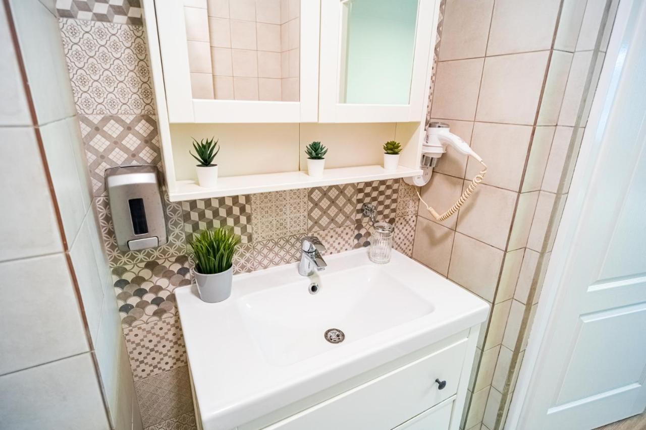 Apartamento Heritage Hideaway - City's Architectural Splendor