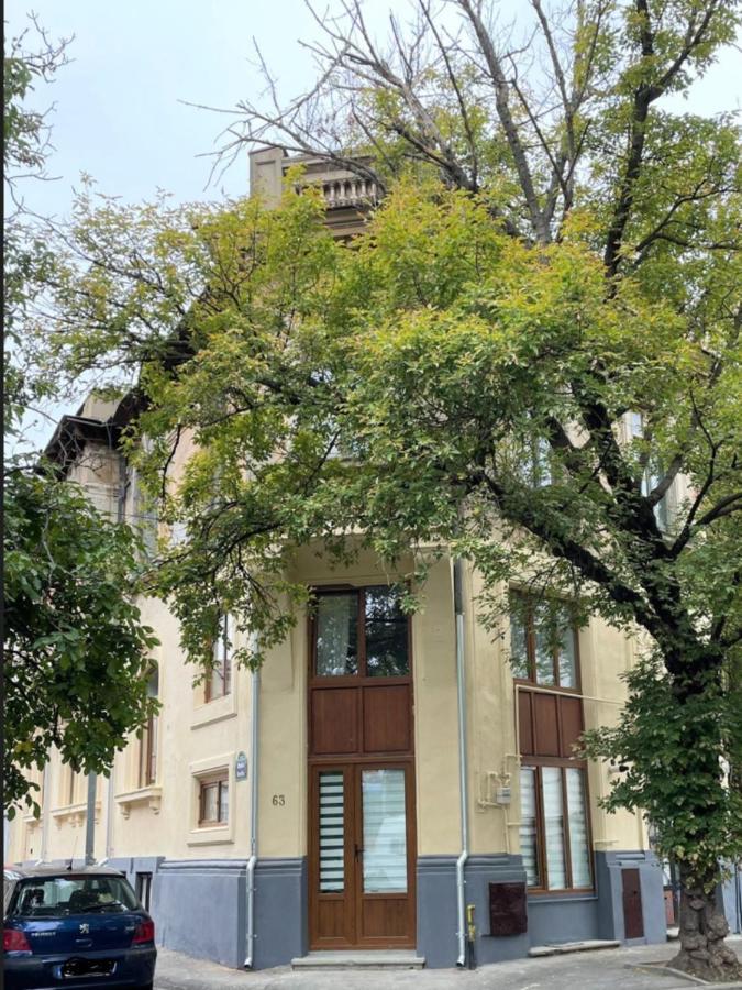 Apartment The-point Lovely In Center Of Bucharest