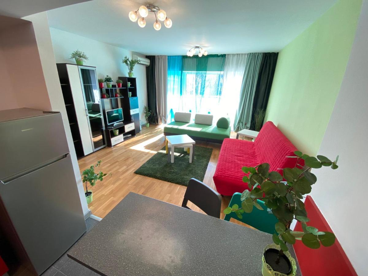 Apartamento 214 With Private Parking