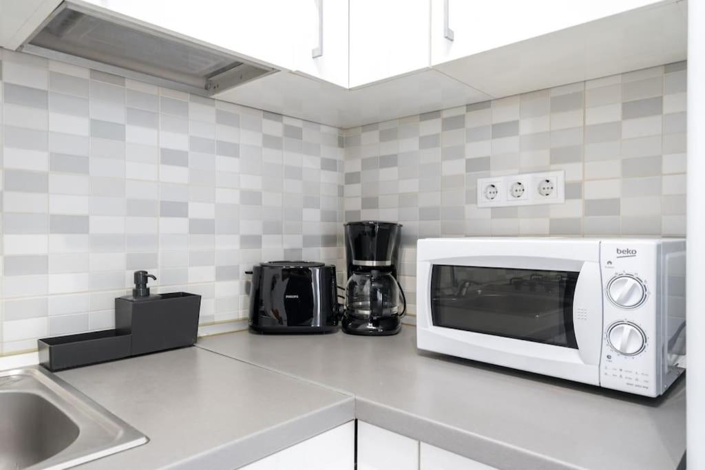 Vivando - Bright 1br - Amazing Terrace + Parking * Bucharest