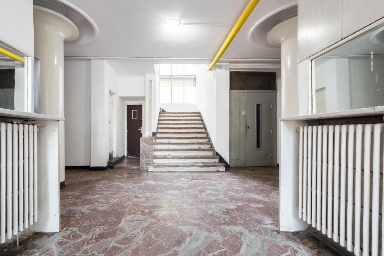 Modern & Spacious - Prime Location Bucharest's Old Town