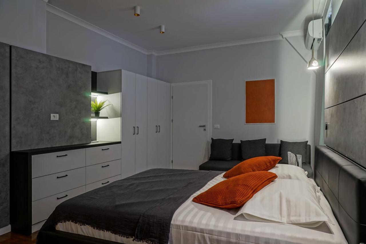 Apartment Charming 2bdr Apt Downtown Bucharest