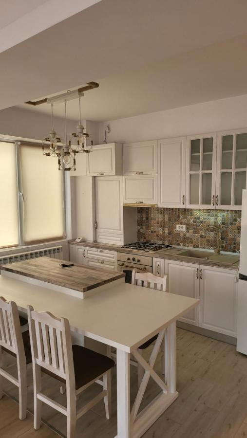 Apartament Padurea Baneasa Apartament