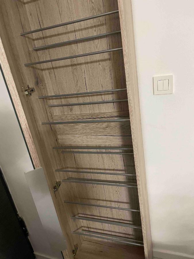 Apartment Stylish Near Orhideea Towers W Free Wifi *