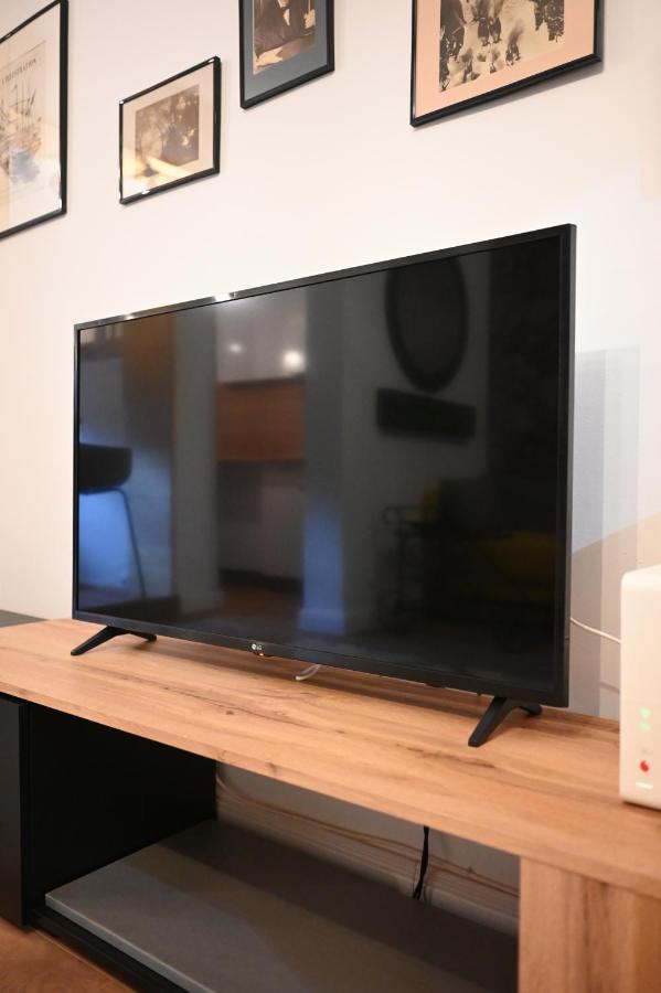 Apartment Davide - Super Cozy Designer Studio - Loft Design *