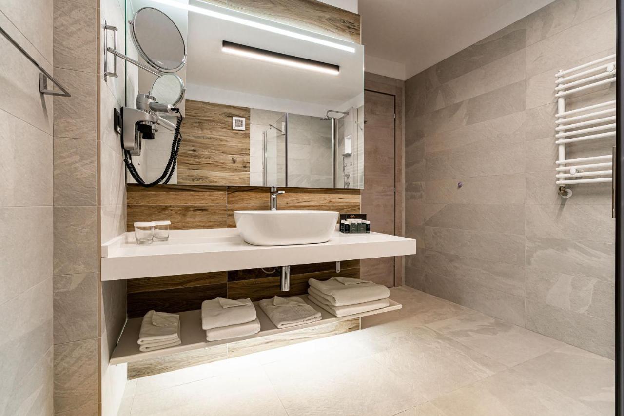 Novos Cityscape Serenity Apartment *