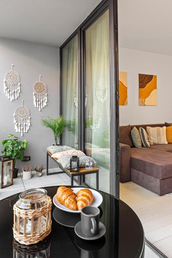 Win Herastrau Forest Apartment Bucharest