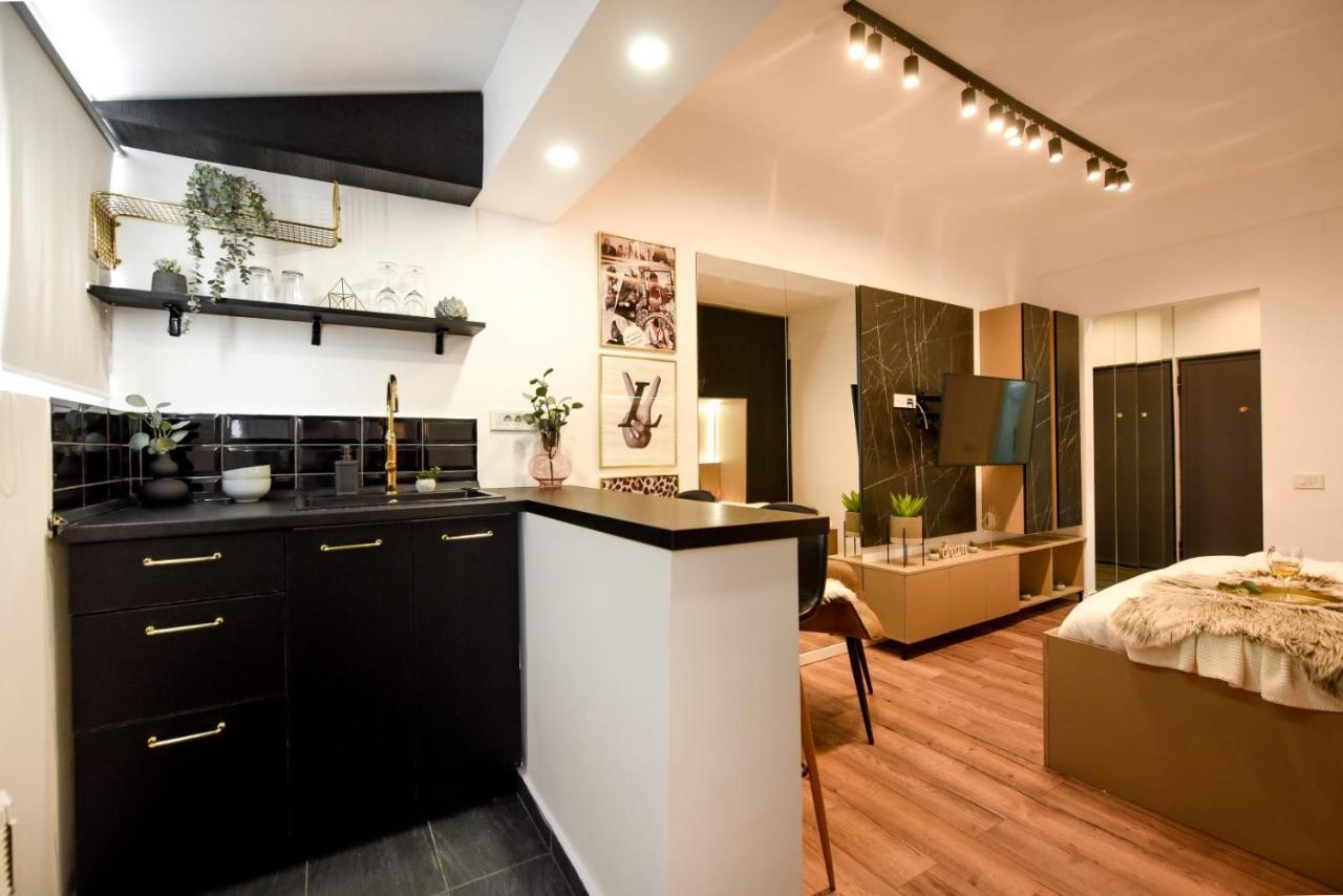 Apartment Calea Victoriei Modern - Escape In The Center *