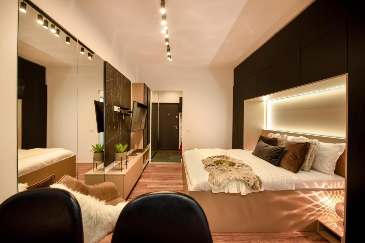 Calea Victoriei Modern - Escape In The Center * Bucharest