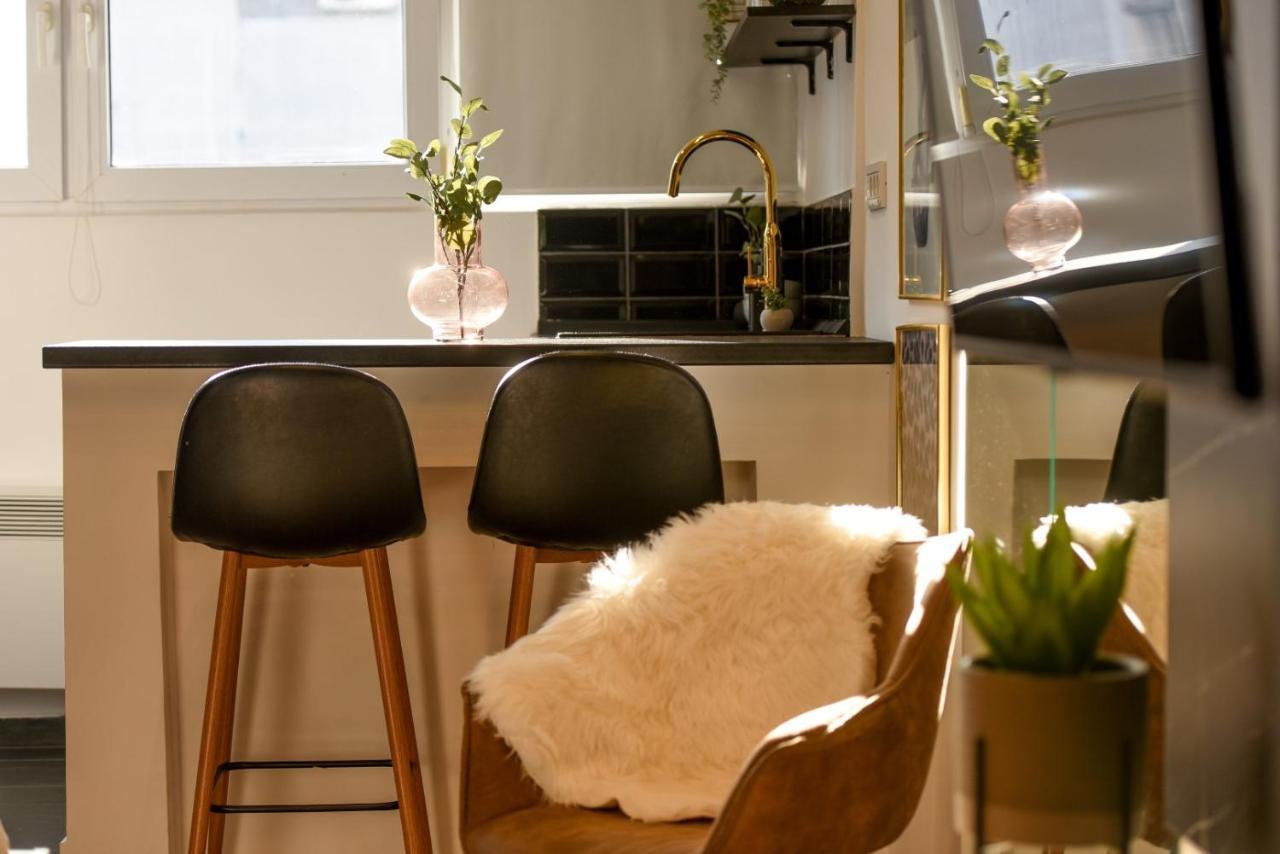 Calea Victoriei Modern - Escape In The Center Apartment *