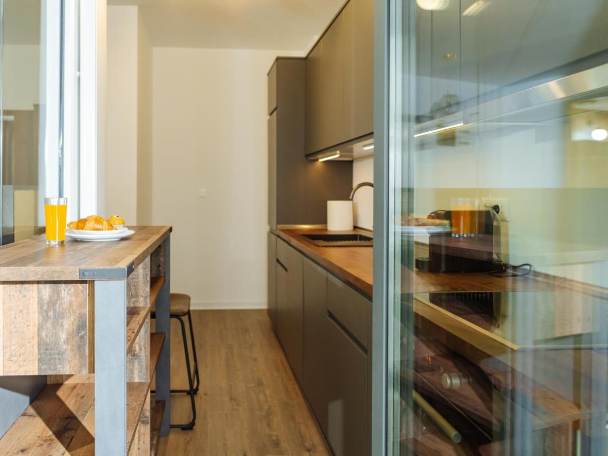 Cloudview - Aviatiei, Private Underground Parking Apartment *