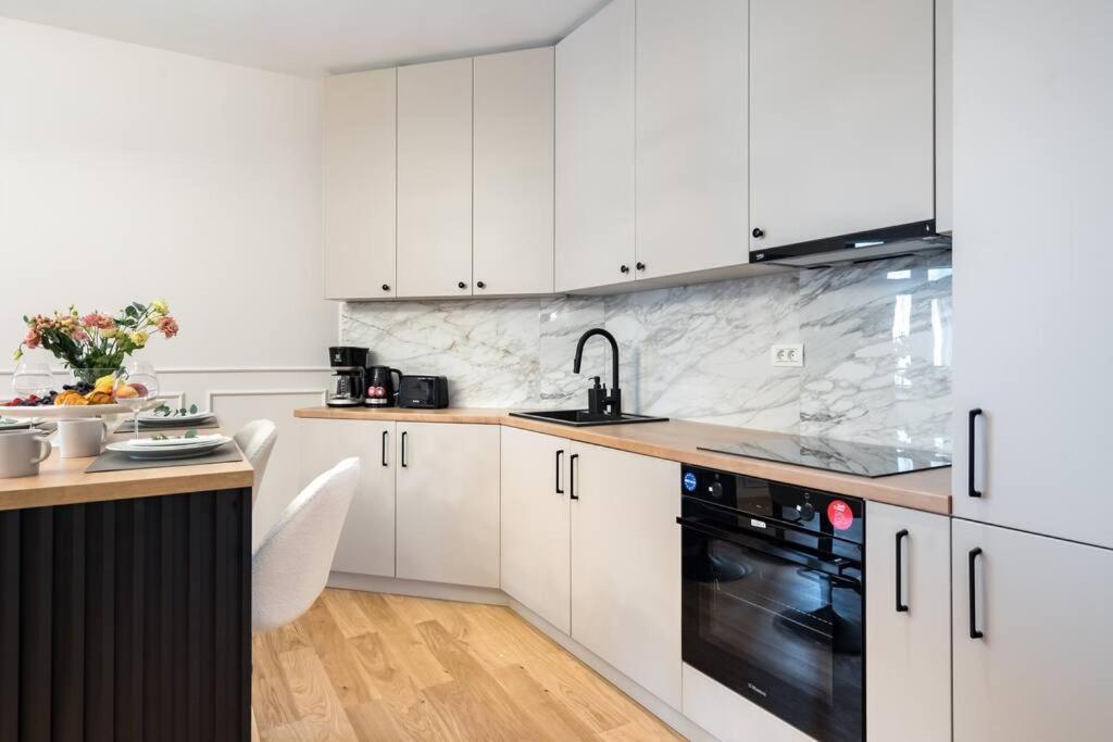 Apartment Stunning Views 3br Sunny Flat - Amazing Terrace *