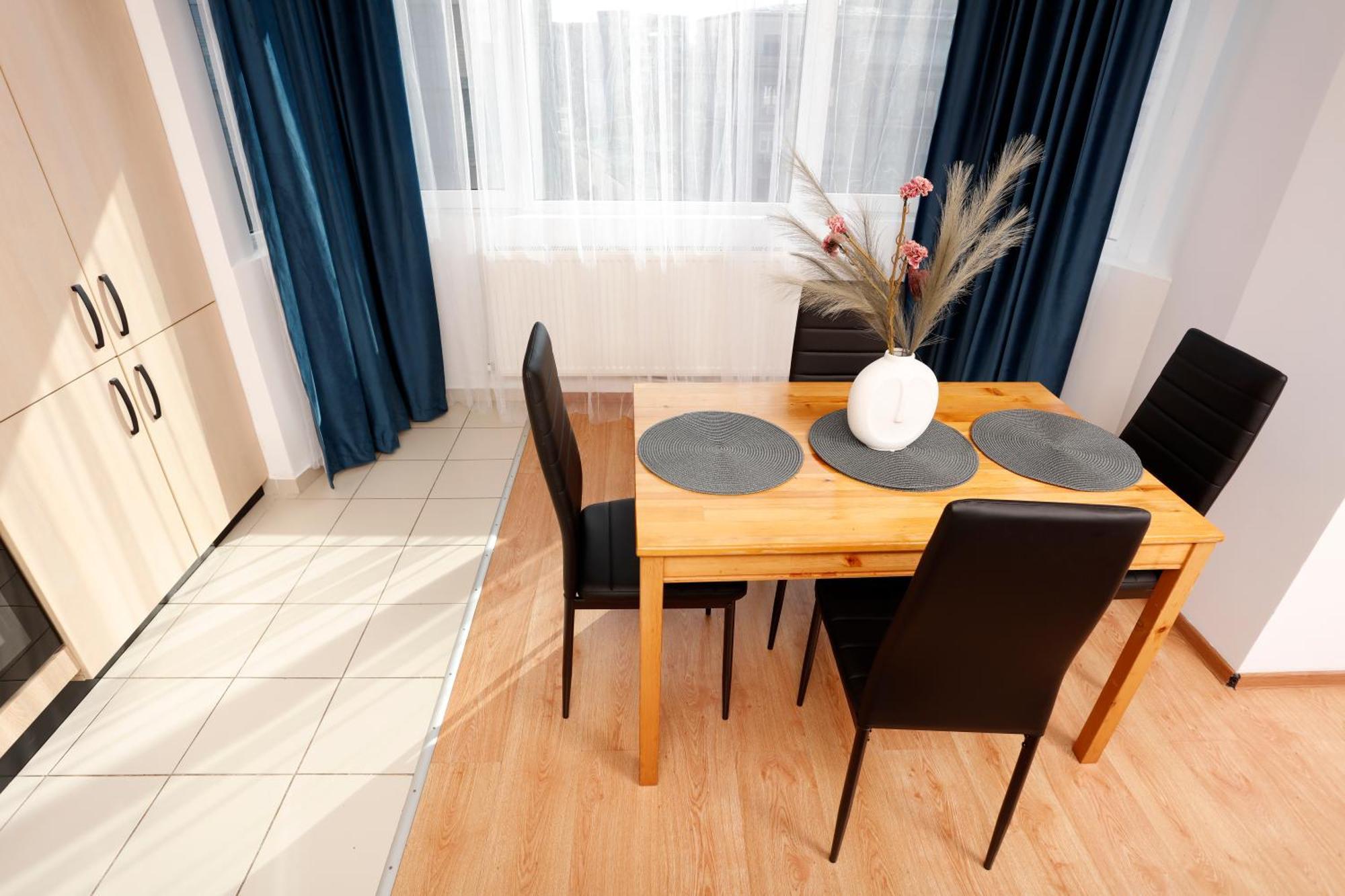 Apartment Charming Escape - Old Town - Pet Friendly