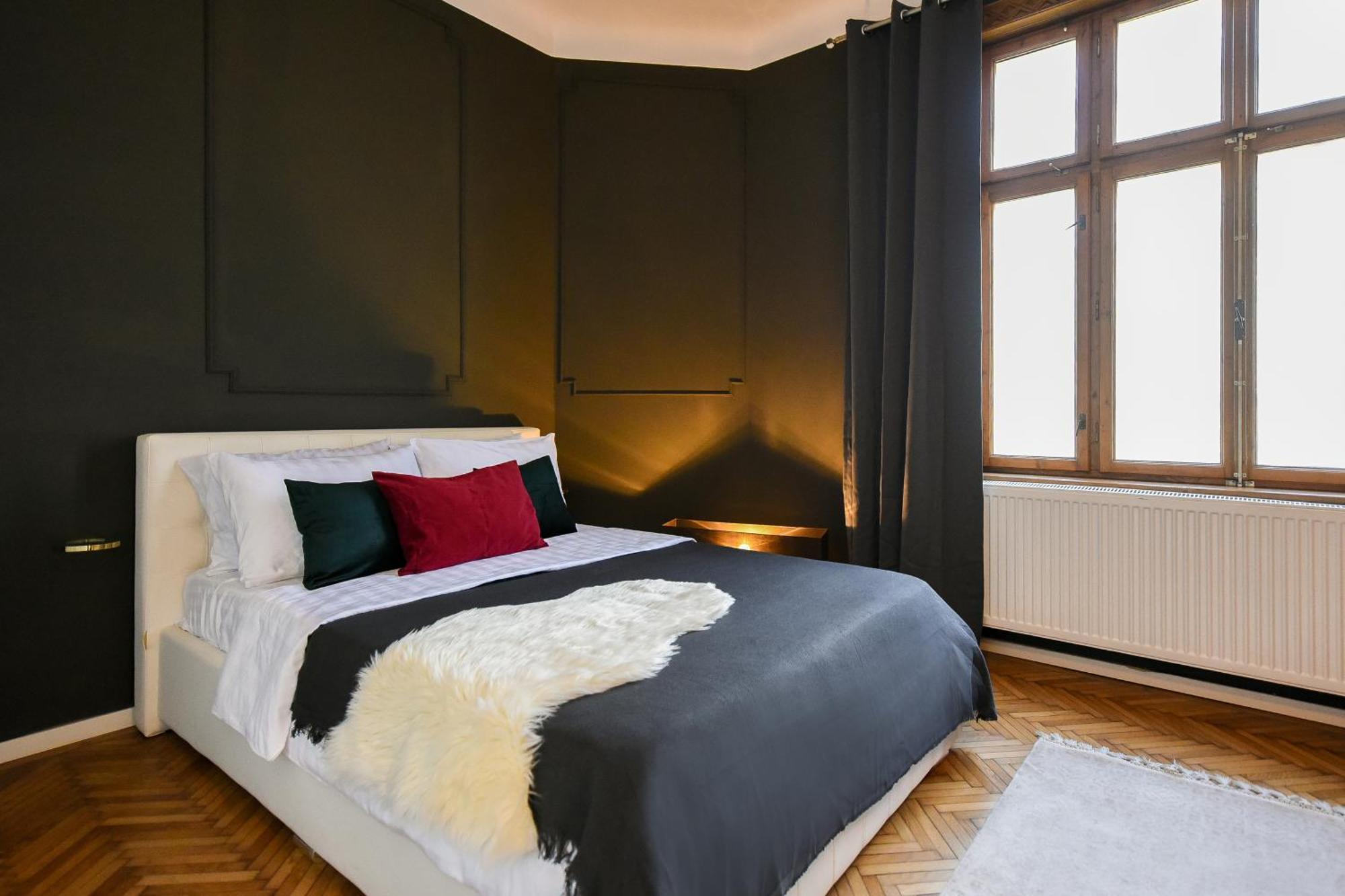 Brancovenian Wonder - 3br Near Cismigiu Park Bucharest