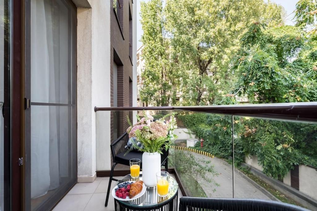 Vivando - Bright 1br - View Balcony - Parking Bucharest