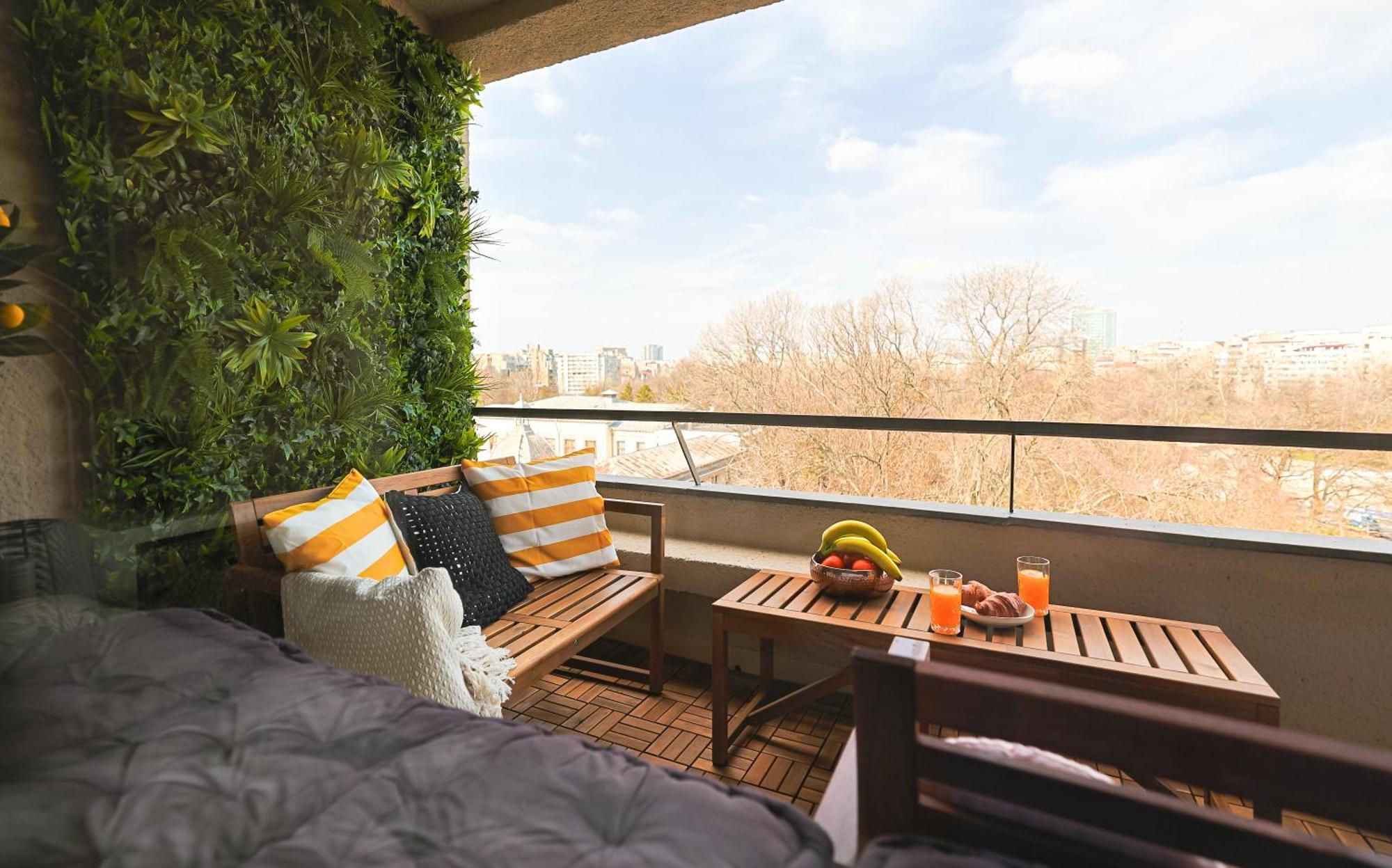 Royal Park With Wide Park View Terrace Apartment *