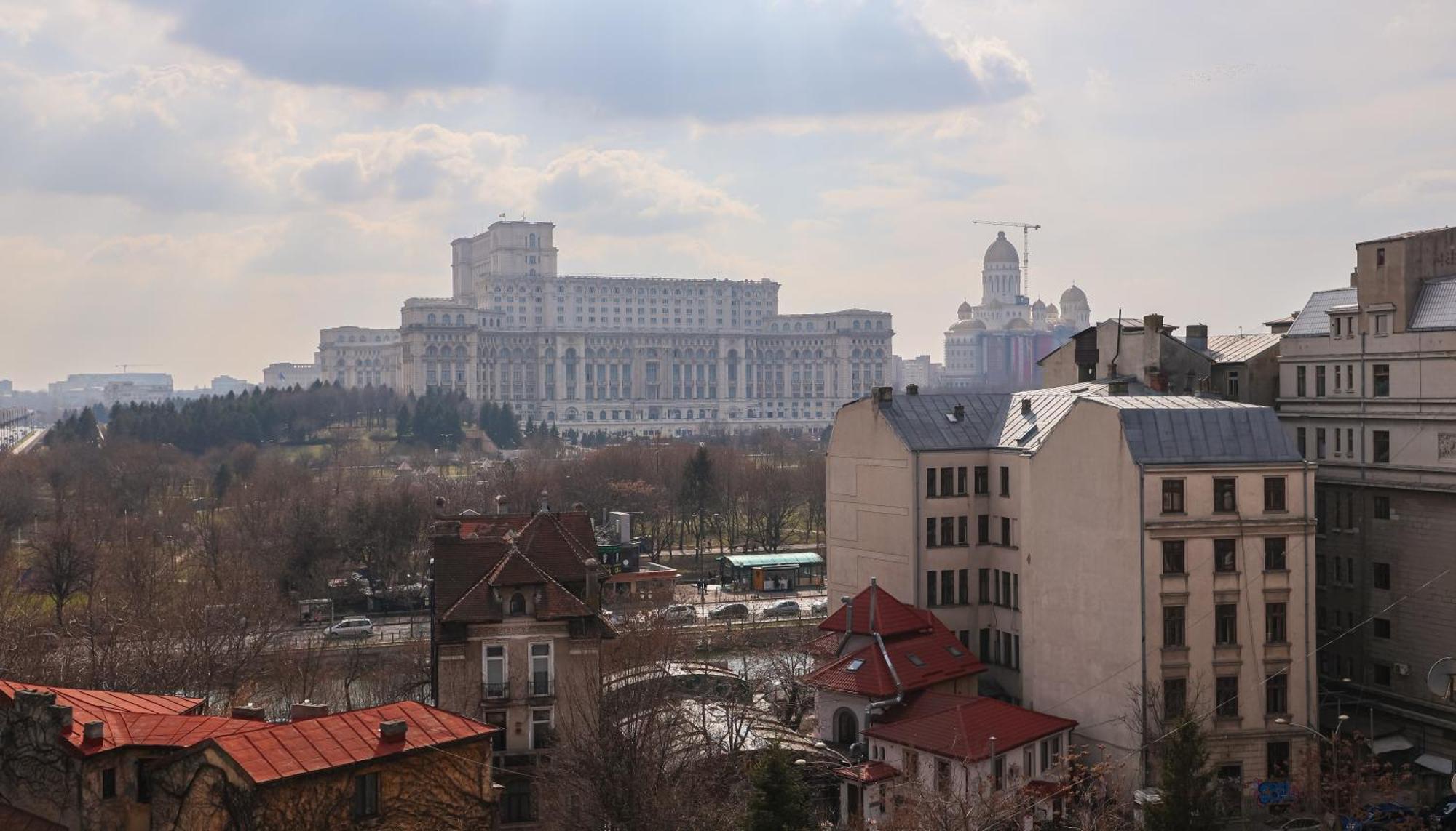 Apartment Royal Park With Wide Park View Terrace