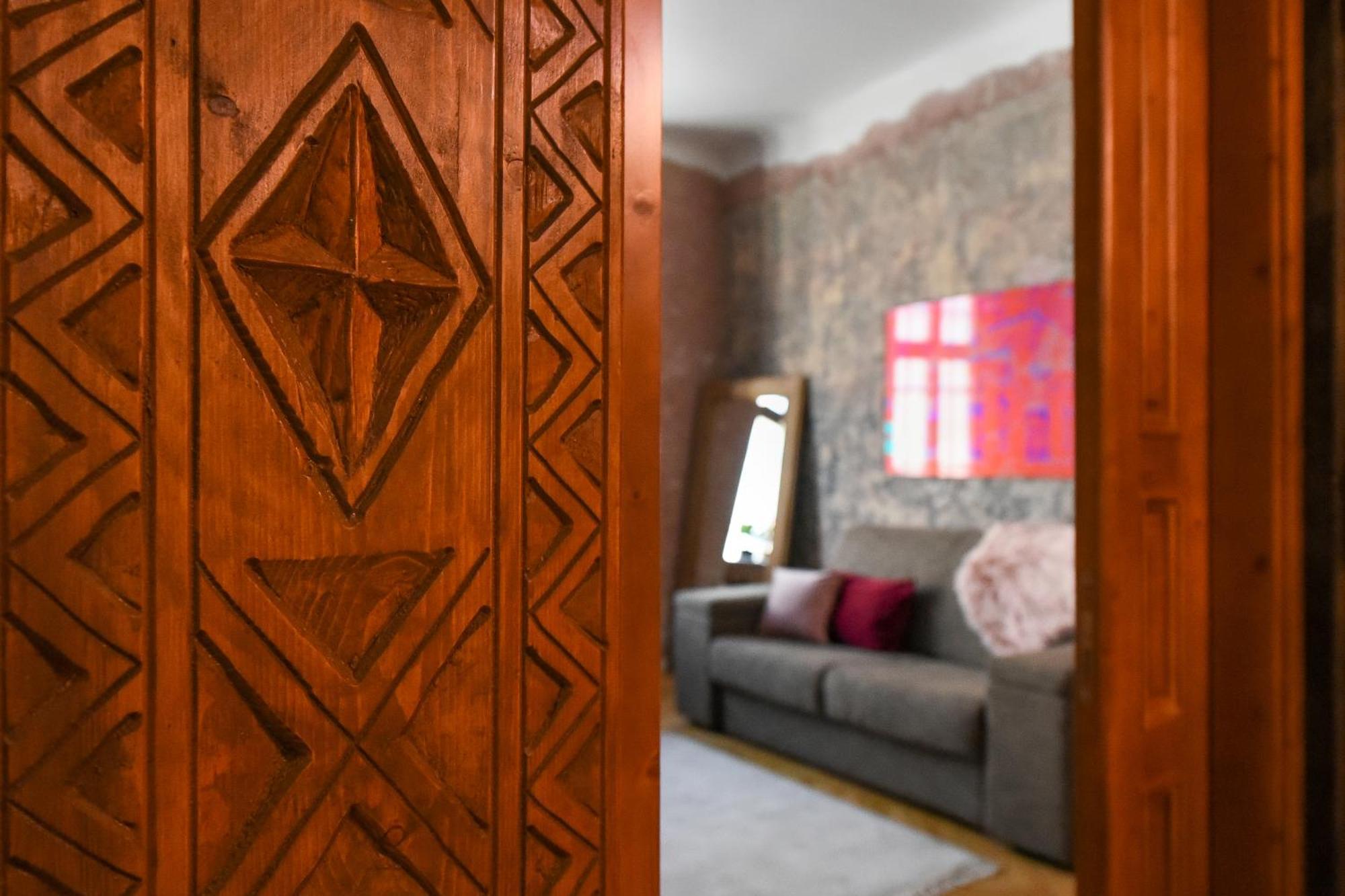 Brancovenian Wonder - 3br Near Cismigiu Park Apartment