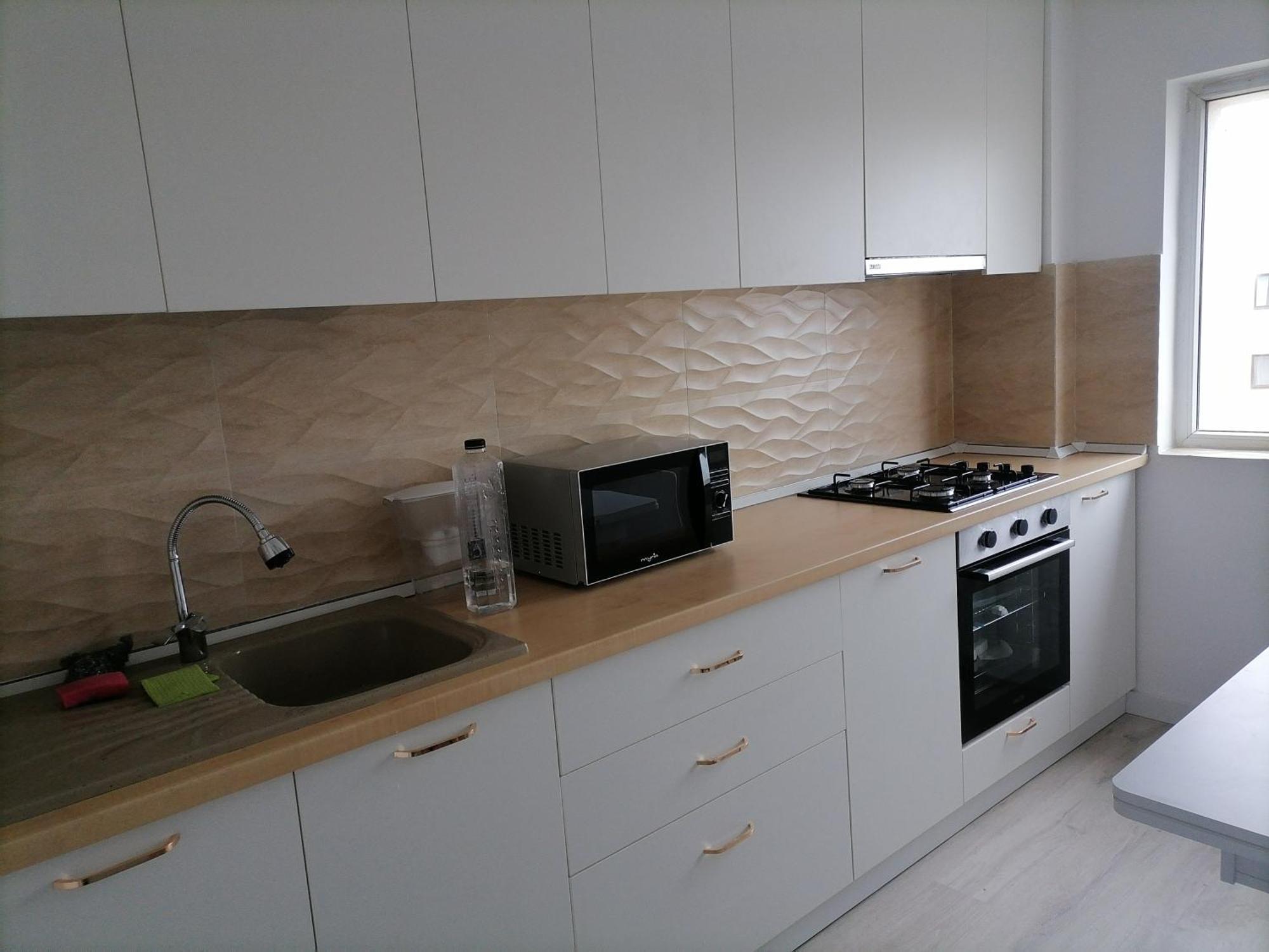 Apartamento Luxury 4-rooms, 2-bathrooms, Obor Area