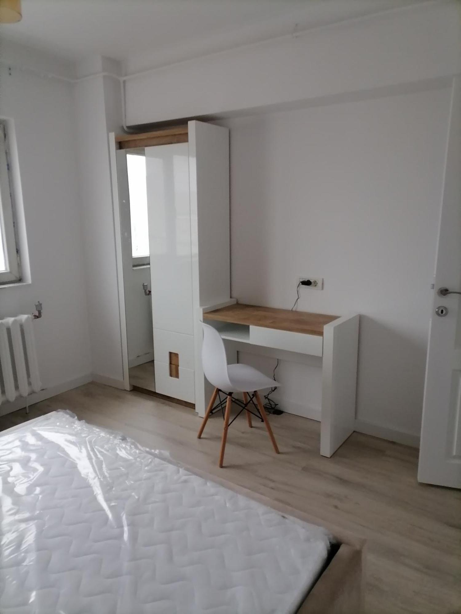 Apartamento Luxury 4-rooms, 2-bathrooms, Obor Area