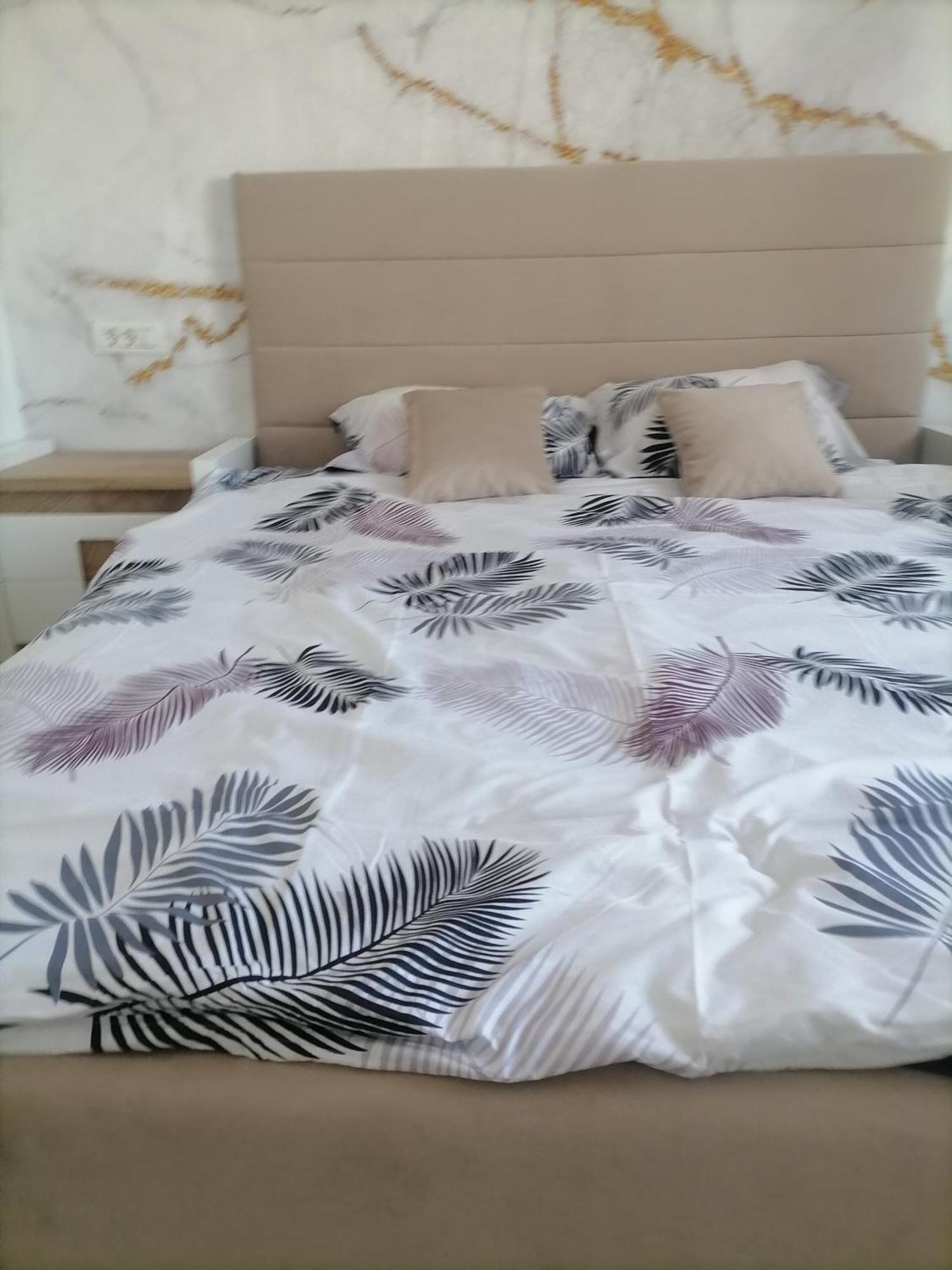 Luxury 4-rooms, 2-bathrooms, Obor Area Apartamento Bucareste