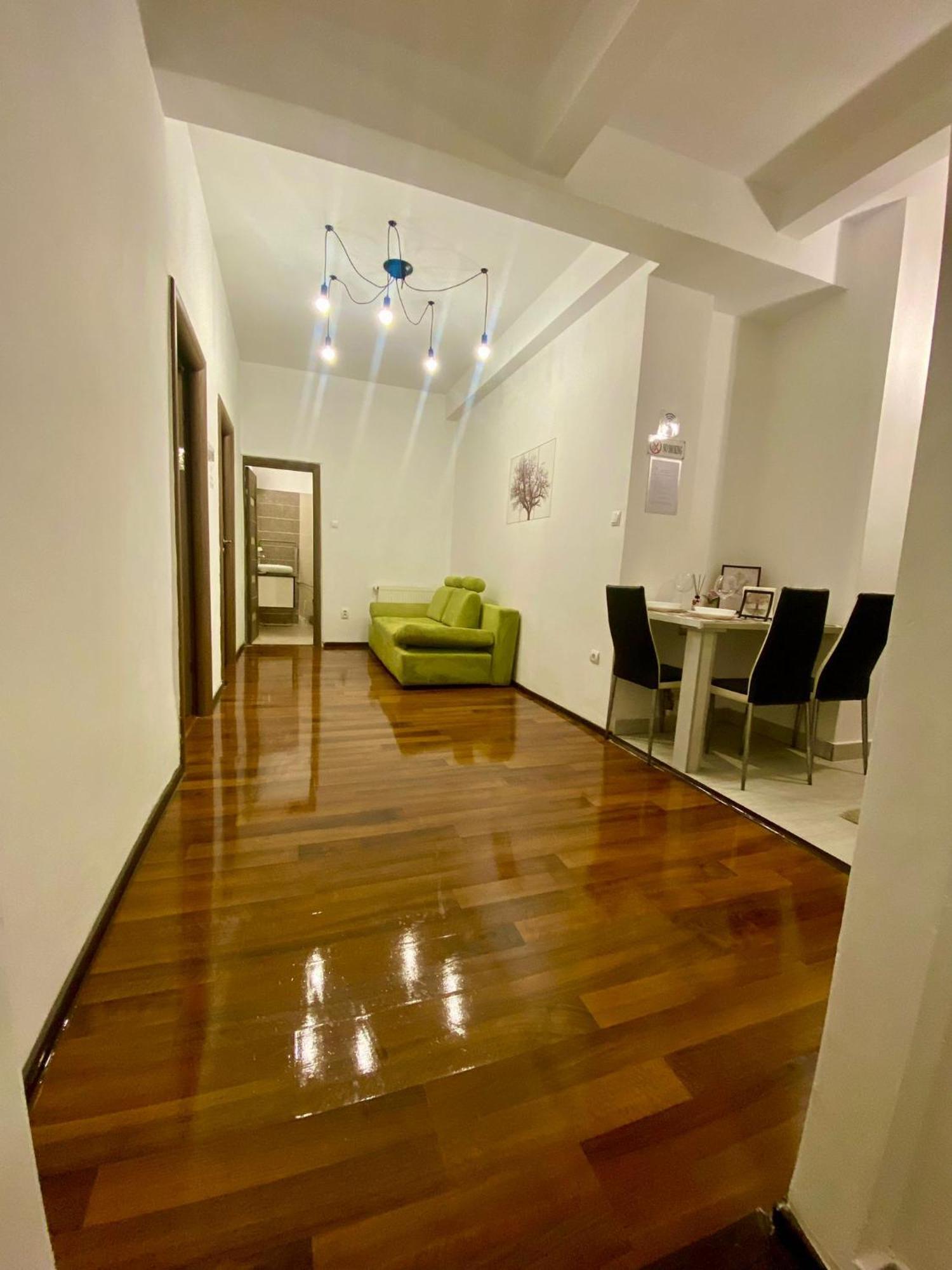Ultracentral 2beedrooms Old Town Apartment
