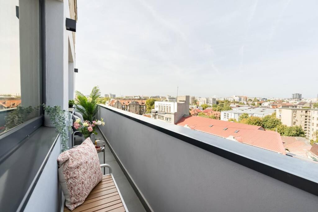 Stunning Views 3br Sunny Flat - Amazing Terrace Bucharest