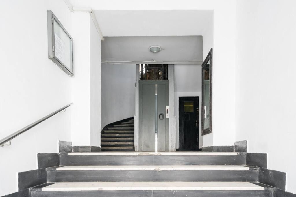 Stunning Views 3br Sunny Flat - Amazing Terrace * Bucharest