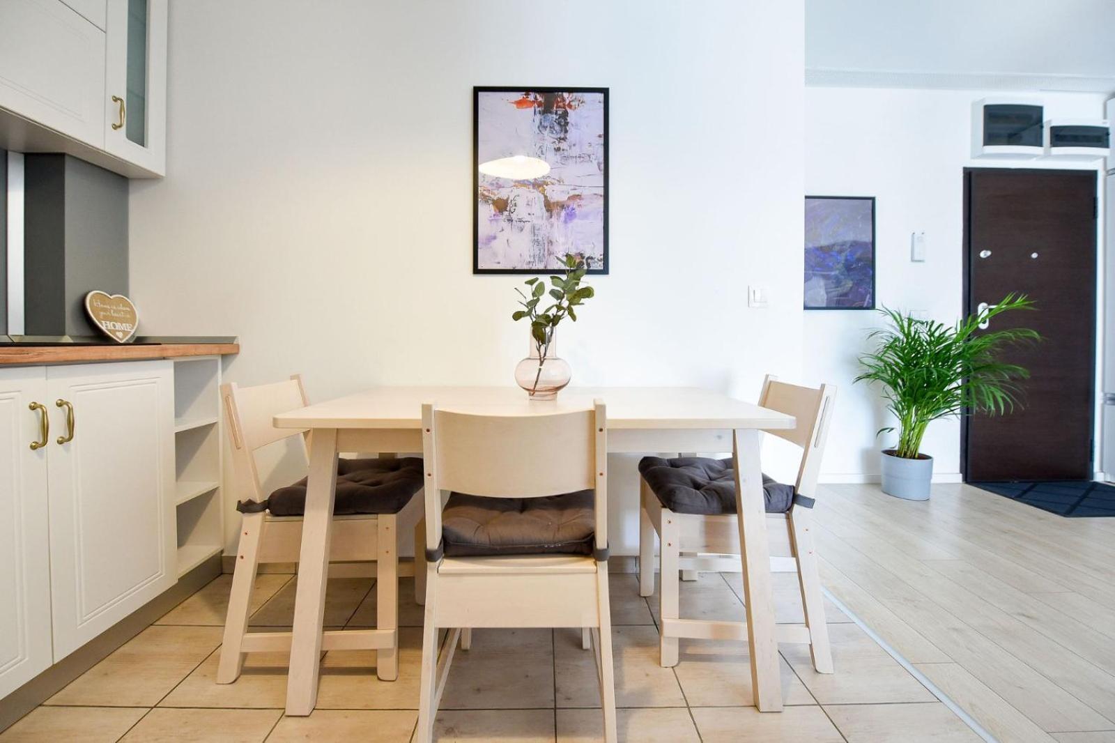 Wonderfull 1br Aviatiei Apartment *