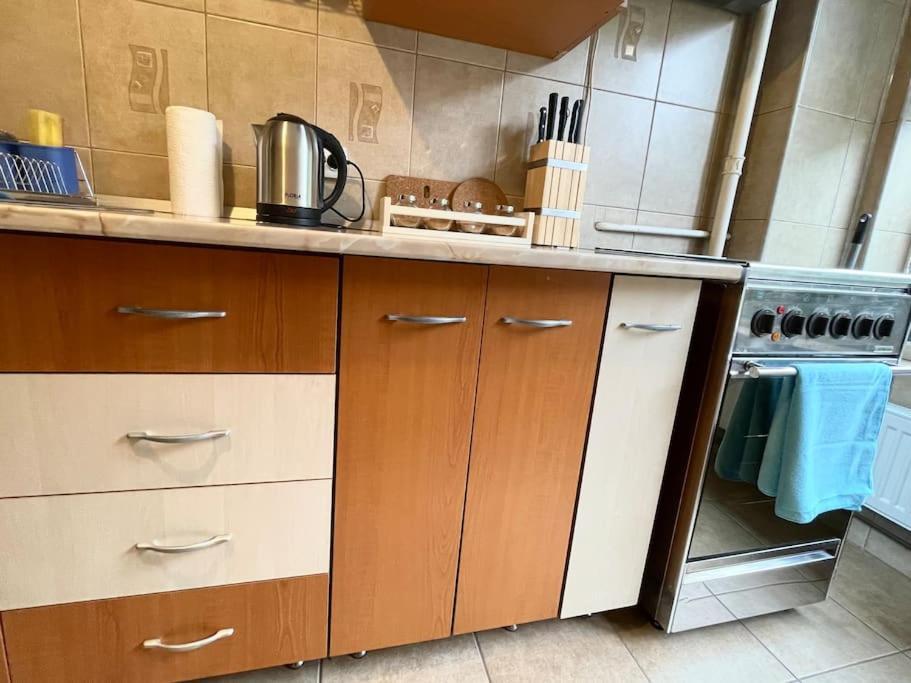 Apartment Cozy 1 Bedroom Flat, Ultracentral, Free Wifi *