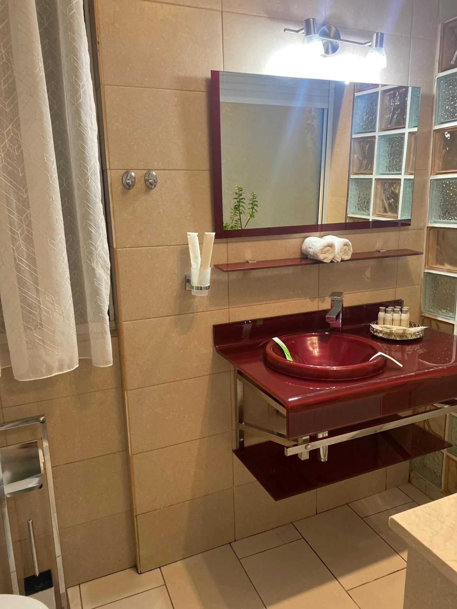 Apartment Luxury Nr 5 ***** Bucharest