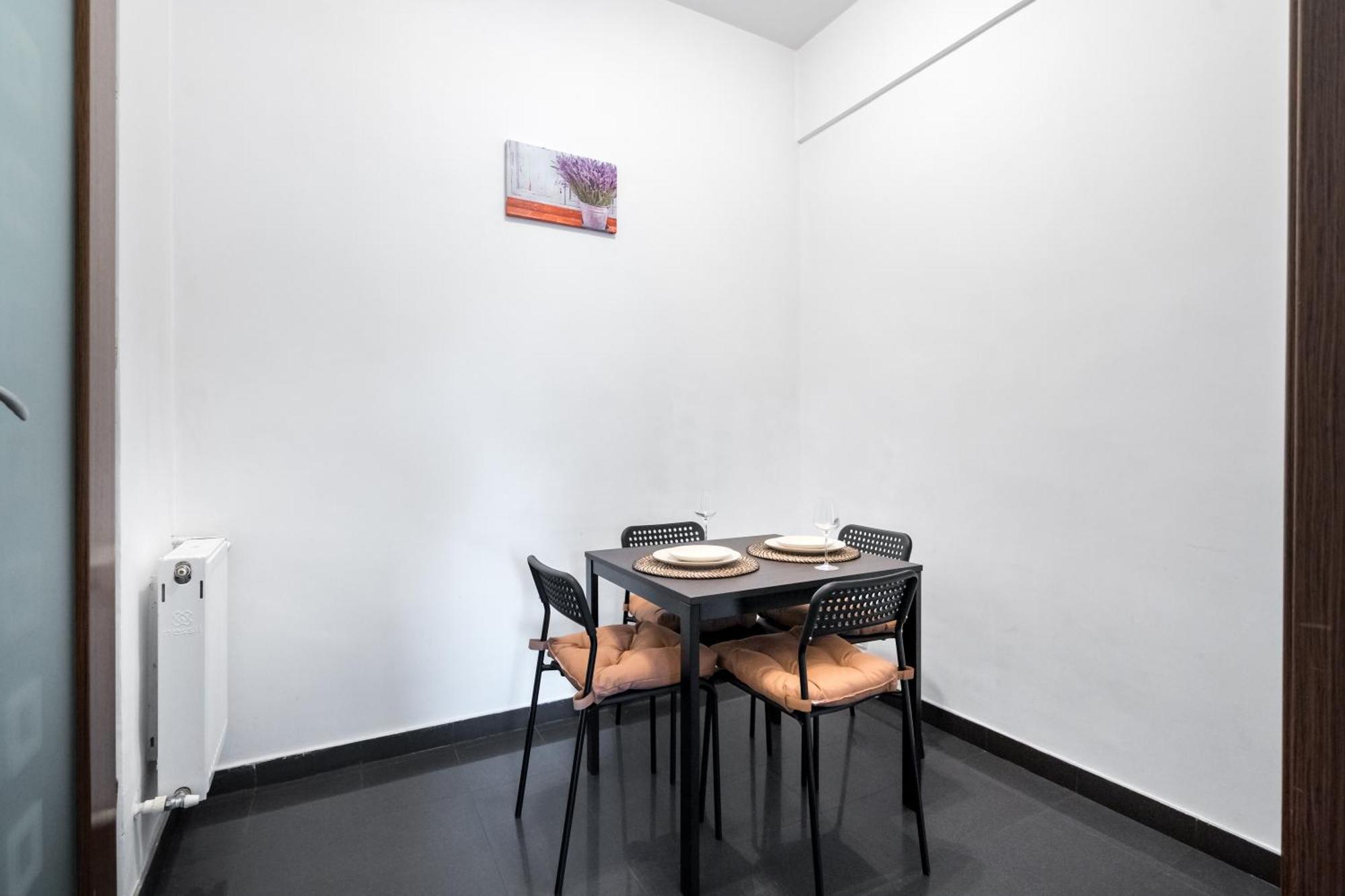Apartamento Modern & Spacious - Prime Location Bucharest's Old Town Bucareste