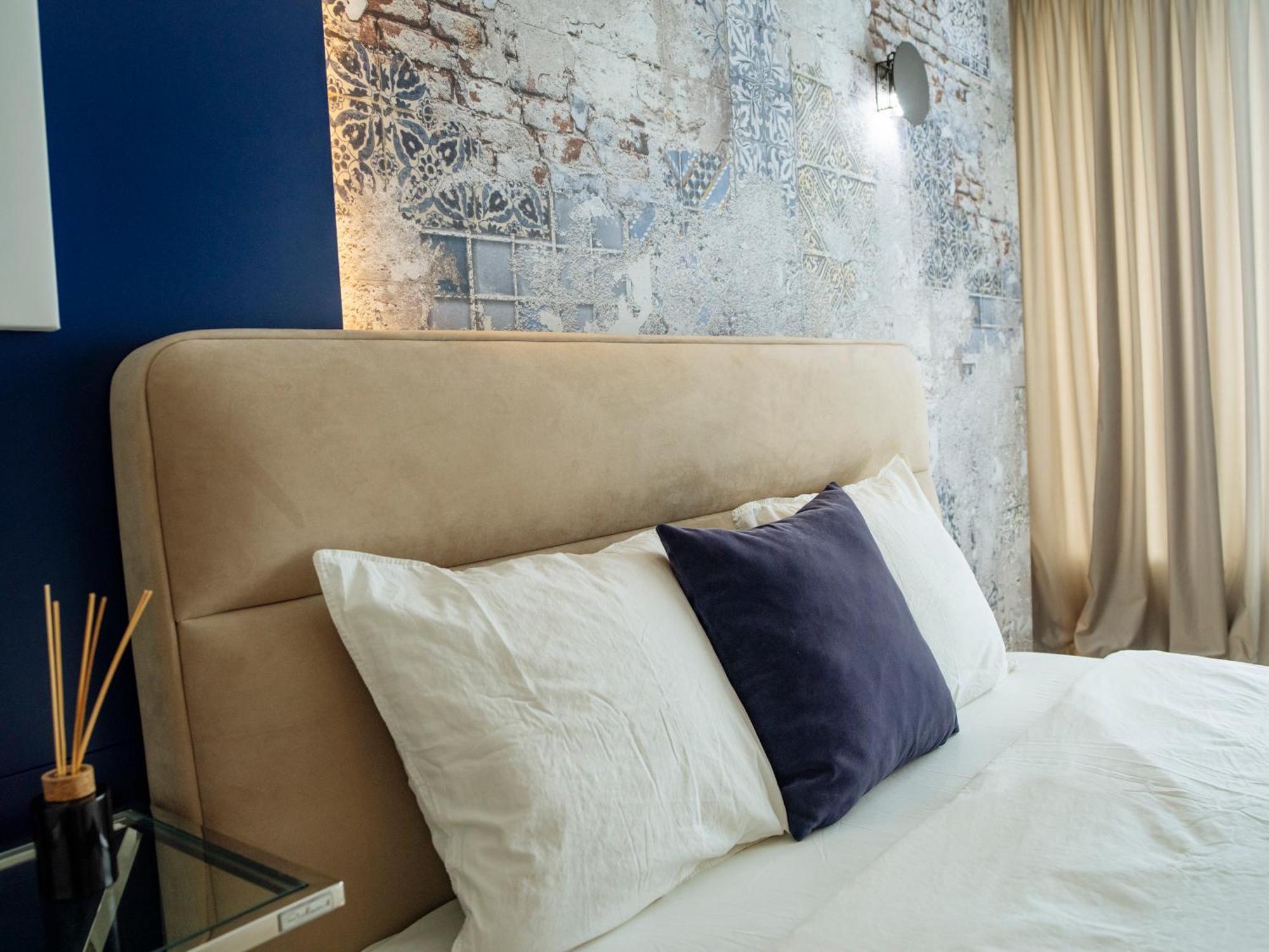Luxury Living: Spectacular Views & Modern Elegance Apartment *